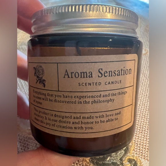 Scented Candle - Picture 1 of 2